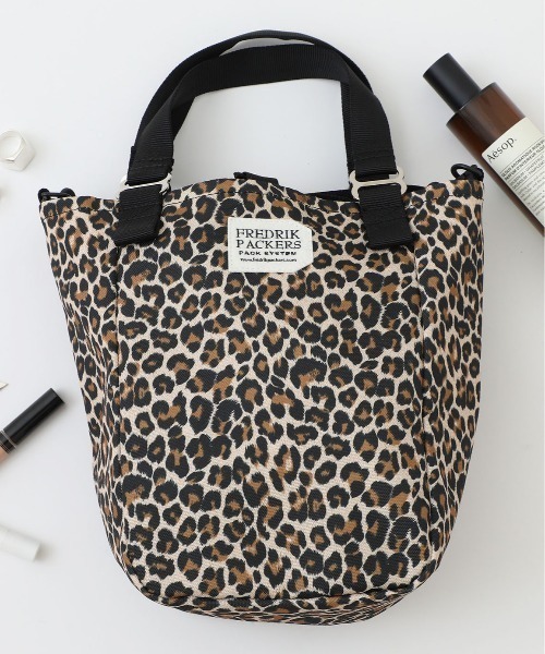 FREDRIK PACKERS（フレドリックパッカーズ）の「【FREDRIK PACKERS】 / フレドリックパッカーズ　MISSION TOTE XS　2WAYミニトート　ショルダー付（ハンドバッグ・レディース・ブラック/ベージュ/グレー/レオパード/オリーブ/マルチ・FREE）」の22枚目の写真