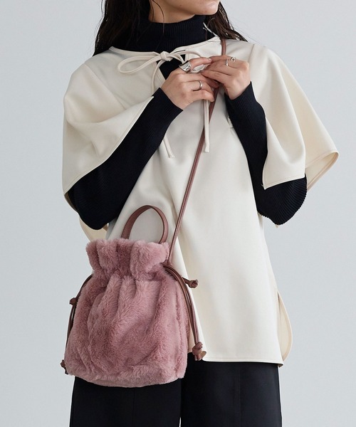 KOBE LETTUCE(コウベレタス)の「2wayファー巾着ミニバッグ(ショルダーバッグ・レディース・ピンク系/ブラウン系その他/アイボリー/モカ/レオパード/ブラウン系その他2/グリーン系/グレー・FREE)」の7枚目の写真