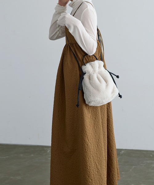 KOBE LETTUCE(コウベレタス)の「2wayファー巾着ミニバッグ(ショルダーバッグ・レディース・ピンク系/ブラウン系その他/アイボリー/モカ/レオパード/ブラウン系その他2/グリーン系/グレー・FREE)」の15枚目の写真