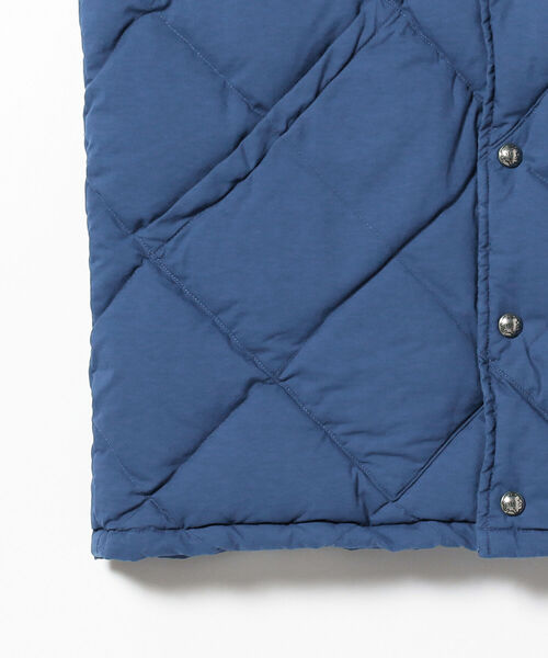 REMI RELIEF(レミレリーフ)の「REMI RELIEF × BEAMS PLUS / 別注 Down Vest(ベスト・メンズ・ブルー/オレンジ・SMALL/MEDIUM/LARGE/X-LARGE)」の14枚目の写真