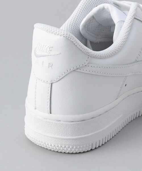 NIKE（ナイキ）の「NIKE/ナイキ WOMENS AIR FORCE 1 07/ウィメンズエアフォース1 07（スニーカー・レディース・ホワイト・23.0cm/22.5cm/25.0cm/23.5cm/24.5cm/24.0cm）」の9枚目の写真
