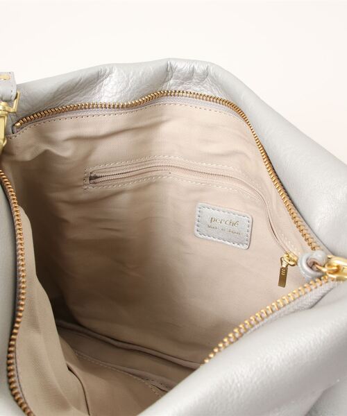 perche（ペルケ）の「ペルケ perche / 牛革タックボンディング調クラッチショルダー（クラッチバッグ・レディース・パープル/ブラック/シルバー・FREE）」の6枚目の写真