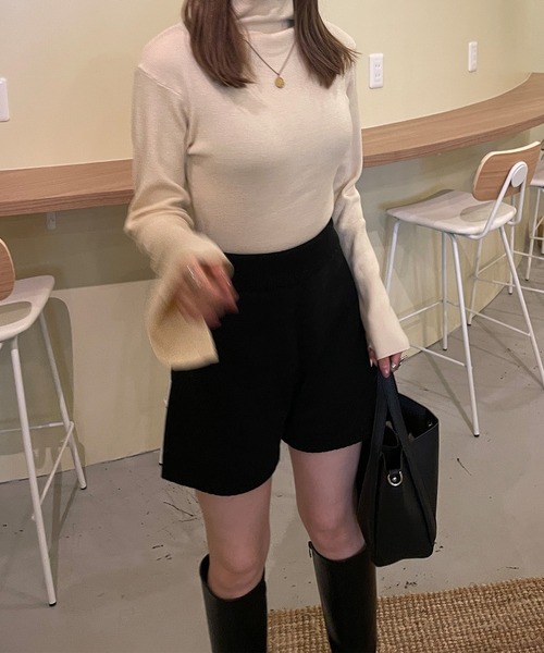 LE MORE（リモア）の「ニットショートパンツ（その他パンツ・レディース・アイボリー/ブラック/ベージュ・FREE）」の4枚目の写真