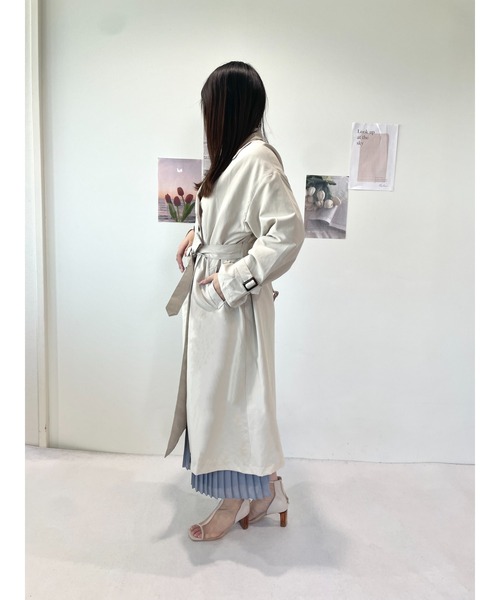 CECIL McBEE（セシルマクビー）の「ドロップショルダートレンチコート（トレンチコート・レディース・バーガンディー/ピンク/ベージュ・MEDIUM/LARGE）」の11枚目の写真