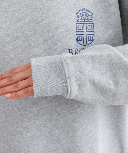 GALLARDAGALANTE(ガリャルダガランテ)の「Brown Univ. ロゴスウェット/GY【オンラインストア限定商品】(スウェット・レディース・グレー・FREE)」の20枚目の写真