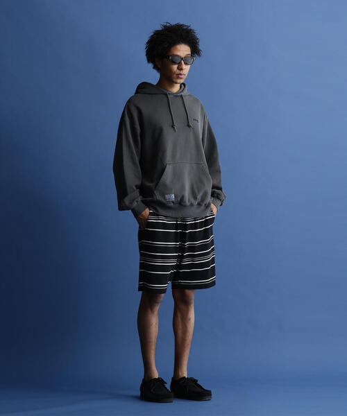 schott(ショット)の「【WEB LIMITED】Schott/ショット/PIGMENT DYE HOODED SWEAT ROTTWEILER/ピグメントダイ パーカー "ロットワイラー"(パーカー・メンズ・ベージュ/オレンジ/ブラック・2XL/L/XL/M)」の19枚目の写真