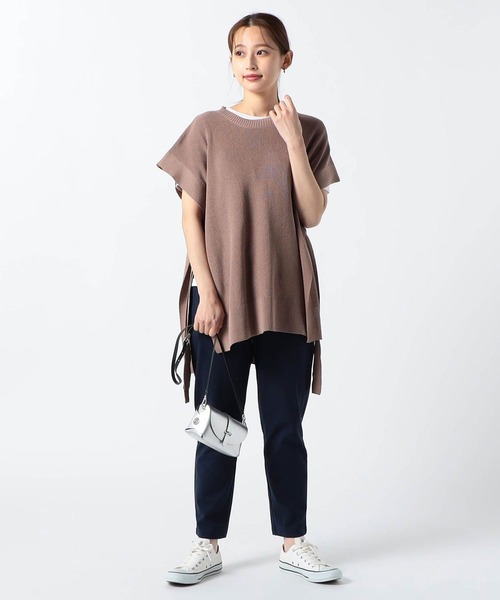 Grand PARK（グランドパーク）の「リネンライク　アゼ編みポンチョベスト（ベスト・レディース・ベージュ/ネイビー/クリーム・FREE）」の4枚目の写真