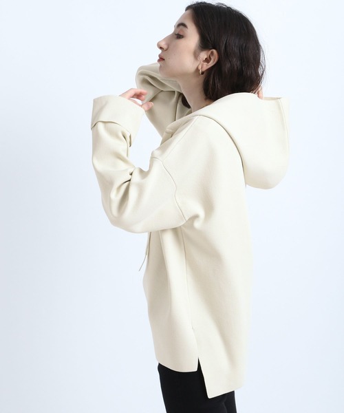 eL（エル）の「【eL】Loose knit Hoodie/184755（ニット/セーター・レディース・ブラック/アイボリー/グレイッシュベージュ・FREE）」の6枚目の写真