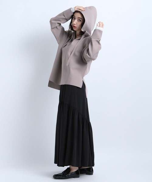 eL（エル）の「【eL】Loose knit Hoodie/184755（ニット/セーター・レディース・ブラック/アイボリー/グレイッシュベージュ・FREE）」の7枚目の写真