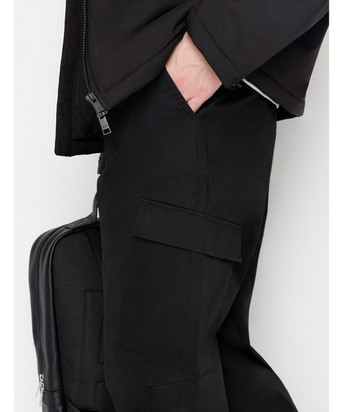 ARMANI EXCHANGE(アルマーニエクスチェンジ)の「【A|X アルマーニ エクスチェンジ】カーゴパンツ(チノパンツ・メンズ・ブラック・34inch/28inch/30inch/32inch)」の3枚目の写真