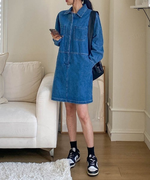 Dalfwin(ダールフィン)の「デニムシャツひざ丈ミニワンピース(ワンピース・レディース・ブルー・FREE)」の11枚目の写真