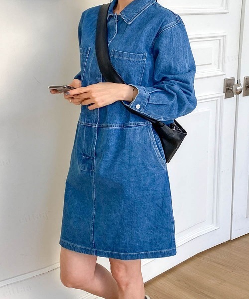 Dalfwin(ダールフィン)の「デニムシャツひざ丈ミニワンピース(ワンピース・レディース・ブルー・FREE)」の6枚目の写真