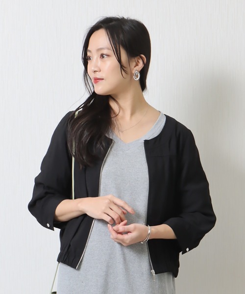 libelle more(リベル モア)の「シアーノーカラーブルゾン(ノーカラージャケット・レディース・ライトカーキ/イエロー/ブラック/オフホワイト・M/L)」の20枚目の写真