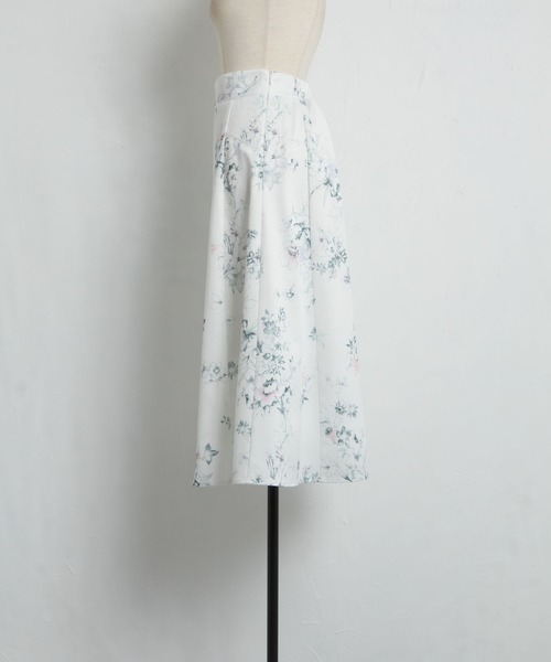tocco closet(トッコ クローゼット)の「グログランテープラインフラワープリントフレアスカート(スカート・レディース・ピンク/ホワイト・M)」の22枚目の写真