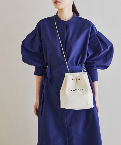 russet（ラシット）の「＜Blue Label＞巾着ショルダーバッグ(CE-1034)（ショルダーバッグ・レディース・ベージュ/アイボリー/グレー・FREE）」の2枚目の写真