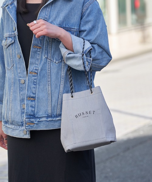 russet（ラシット）の「＜Blue Label＞巾着ショルダーバッグ(CE-1034)（ショルダーバッグ・レディース・ベージュ/アイボリー/グレー・FREE）」の7枚目の写真