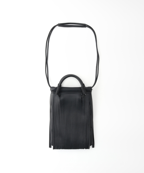 LE VERNIS（ル・ベルニ）の「【LE VERNIS / ル・ベルニ】フリンジショルダー2022-3（ショルダーバッグ・レディース・シルバー/オレンジ/ブラック・FREE）」の2枚目の写真