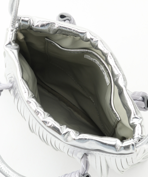 LE VERNIS（ル・ベルニ）の「【LE VERNIS / ル・ベルニ】フリンジショルダー2022-3（ショルダーバッグ・レディース・シルバー/オレンジ/ブラック・FREE）」の13枚目の写真