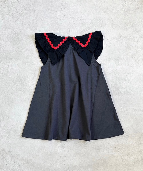 BIG FIELD（ビッグフィールド）の「【PEANUTS】スヌーピー フリルカラーワンピース(90～150cm)（ワンピース・キッズ・ピンク/チャコール・120/150/140/130/90/100/110）」の3枚目の写真