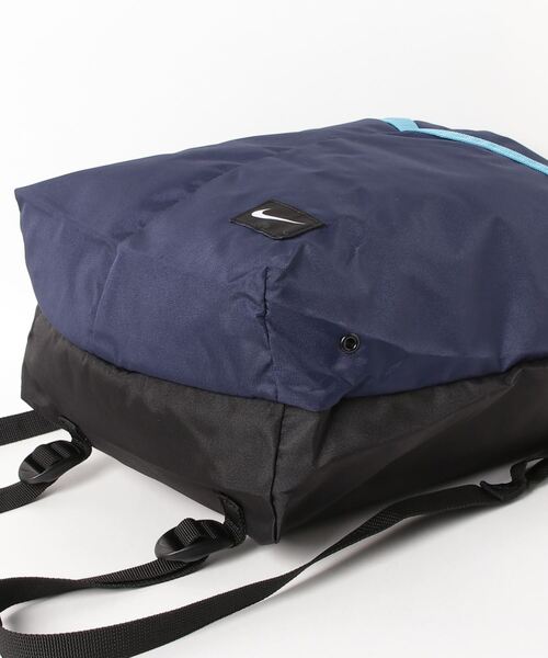 NIKE（ナイキ）の「NIKE/ナイキ キッズ ベーシックプールバッグ 1994010（バックパック/リュック・キッズ・グレー/ブラック/ネイビー・FREE）」の4枚目の写真