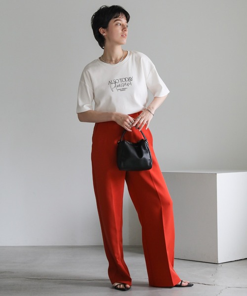 select MOCA(セレクトモカ)の「ロゴプリントストレッチTシャツ(Tシャツ/カットソー・レディース・スミクロ/ホワイト・FREE)」の22枚目の写真