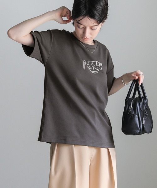 select MOCA(セレクトモカ)の「ロゴプリントストレッチTシャツ(Tシャツ/カットソー・レディース・スミクロ/ホワイト・FREE)」の12枚目の写真