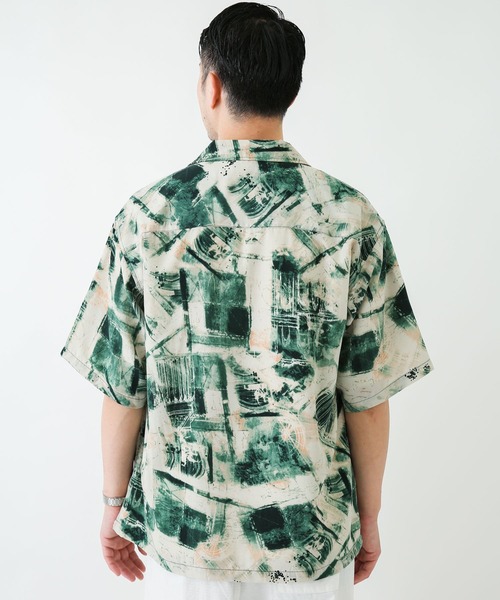 URBAN RESEARCH Sonny Label（アーバンリサーチサニーレーベル）の「エステルプリント総柄ショートスリーブシャツ（シャツ/ブラウス・メンズ・グレー系その他/グリーン系その他/ブルー系その他/ピンク系その他・MEDIUM/LARGE）」の22枚目の写真