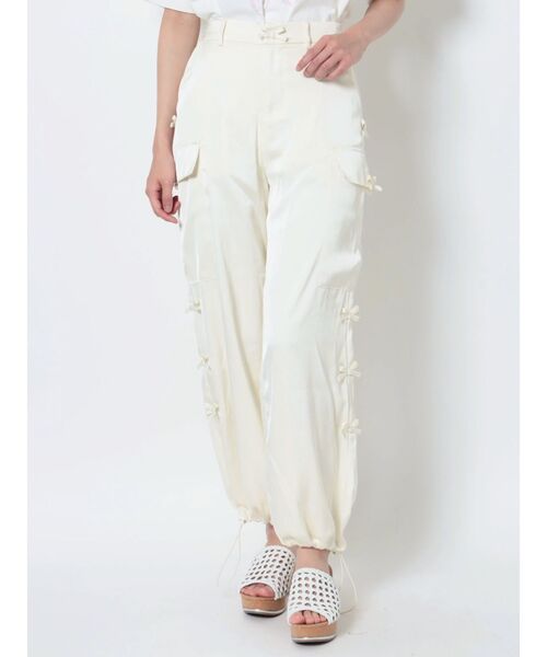 merry jenny（メリージェニー）の「リボンサテンカーゴパンツ（カーゴパンツ・レディース・ブラック/ピンク/アイボリー・FREE）」の12枚目の写真