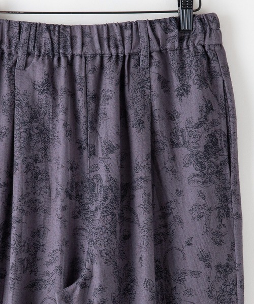 fort point（フォーポイント）の「【FORTPOINT/フォートポイント】大人が穿きたいワンランク上のアンティーク柄パンツ　ボタニカルプリント　タックパンツ（その他パンツ・レディース・マスタード/オリーブ/チャコールグレー・FREE）」の13枚目の写真