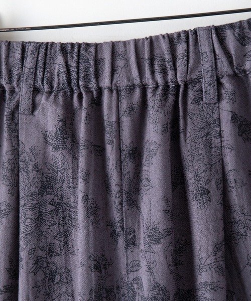 fort point（フォーポイント）の「【FORTPOINT/フォートポイント】大人が穿きたいワンランク上のアンティーク柄パンツ　ボタニカルプリント　タックパンツ（その他パンツ・レディース・マスタード/オリーブ/チャコールグレー・FREE）」の14枚目の写真