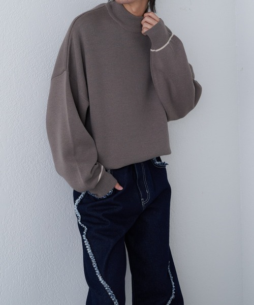 COLONY 2139（コロニートゥーワンスリーナイン）の「リサイクルポリハイネックニット（ニット/セーター・メンズ・アイボリー/グレイッシュベージュ/ブラック/バイオレット/ブルー・MEDIUM/LARGE）」の16枚目の写真