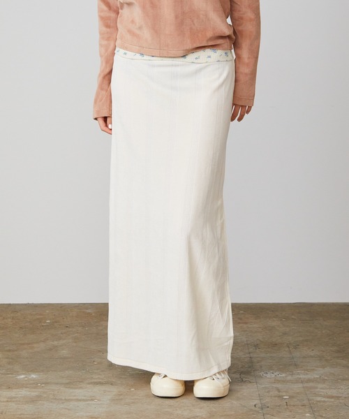 MILLER（ミラー）の「▲R.P.miller/ミラー Velor skirt ベロアスカート（スカート・レディース・ネイビー/ベージュ/アイボリー・FREE）」の2枚目の写真