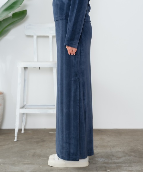 MILLER（ミラー）の「▲R.P.miller/ミラー Velor skirt ベロアスカート（スカート・レディース・ネイビー/ベージュ/アイボリー・FREE）」の4枚目の写真