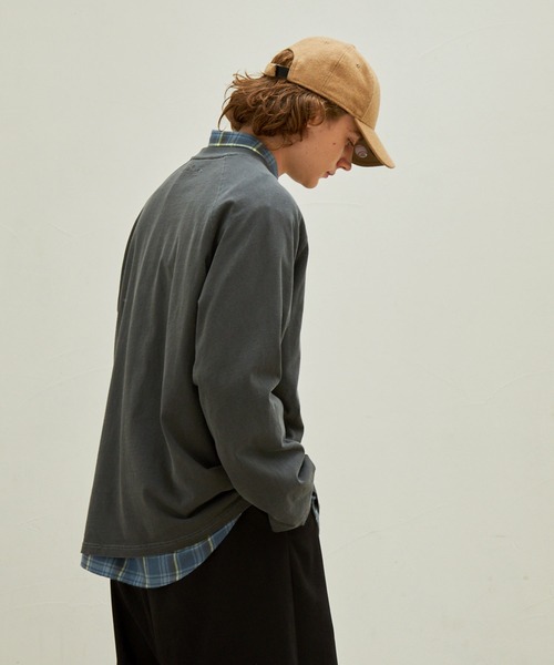 EMMA CLOTHES（エマクローズ）の「【The Rolling Stones/Queen】別注 ロックプリント オーバーサイズ ピグメント加工 長袖Tシャツ EMMA CLOTHES（Tシャツ/カットソー・メンズ・ブラック系2/ブラック系3/ブラック系4/グレー系2/グレー系1/グレー系/ブラック系1/オフホワイト/ブラック/グレー系5/ブラック系5・M/L）」の19枚目の写真