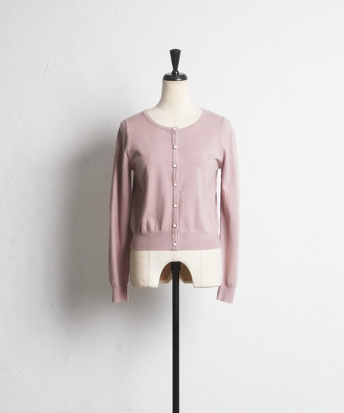 tocco closet(トッコ クローゼット)の「フラワーモチーフ釦シアバターニットカーディガン(カーディガン/ボレロ・レディース・アイボリー/ブラック/ピンクベージュ/ネイビー・M)」の22枚目の写真