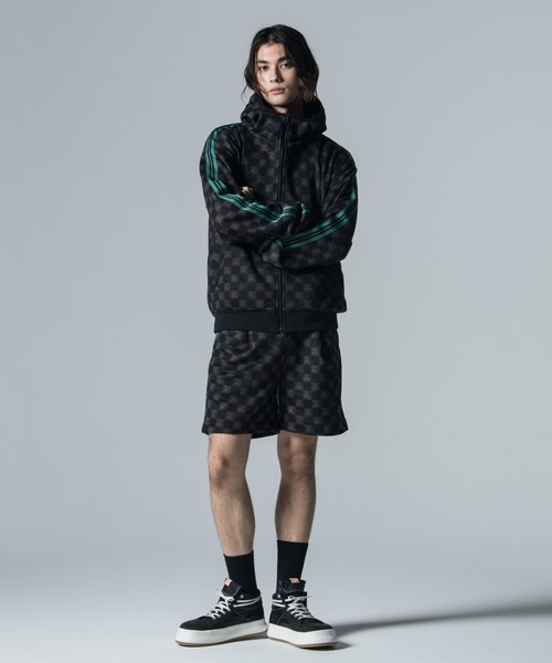 glamb（グラム）の「Monogram Hooded Jersey / モノグラムフーデッドジャージ（ジャージ・メンズ・ブラック/ネイビー・L/M/S）」の10枚目の写真