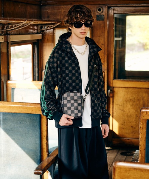 glamb（グラム）の「Monogram Hooded Jersey / モノグラムフーデッドジャージ（ジャージ・メンズ・ブラック/ネイビー・L/M/S）」の15枚目の写真