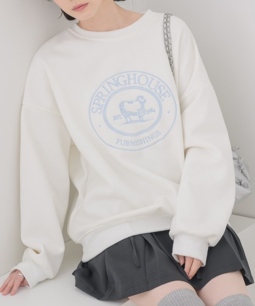 paravion（パラビオン）の「ヒツジ刺繍裏起毛スウェット（スウェット