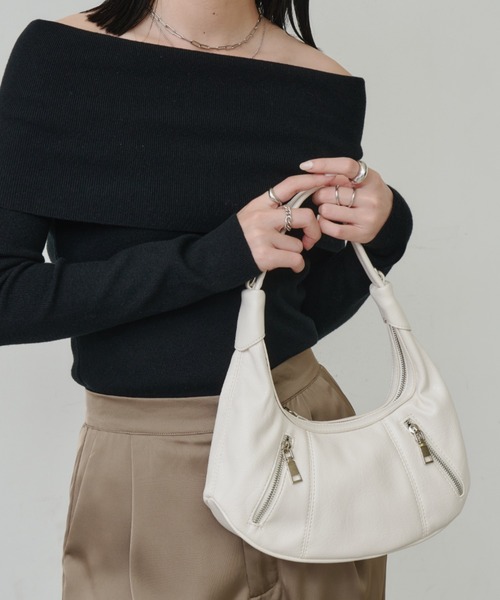 Aunt Marie's(アントマリーズ)の「ワンハンドルZIPポケットミニBAG(ハンドバッグ・レディース・ホワイト/ブラック・FREE)」の3枚目の写真