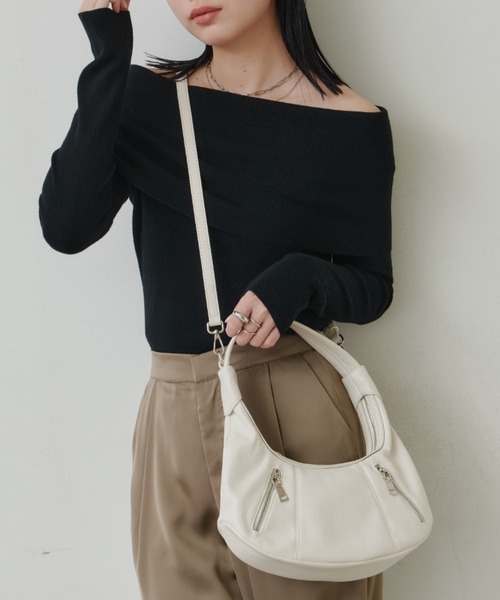 Aunt Marie's(アントマリーズ)の「ワンハンドルZIPポケットミニBAG(ハンドバッグ・レディース・ホワイト/ブラック・FREE)」の7枚目の写真