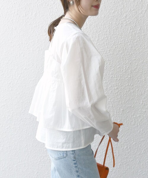 SHIPS(シップス)の「* 〈手洗い可能〉モイスト ブロード ドッキング風 ブラウス 24SS ◇(シャツ/ブラウス・レディース・ライトグリーン/ネイビー/オフホワイト・ONE SIZE)」の16枚目の写真