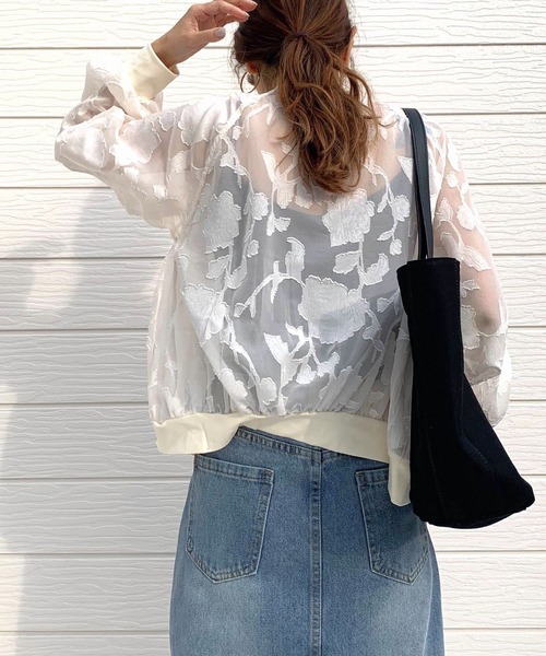 Q（キュー）の「ジャガードシアーブルゾン（ブルゾン・レディース・ブラック/アイボリー・MEDIUM）」の5枚目の写真