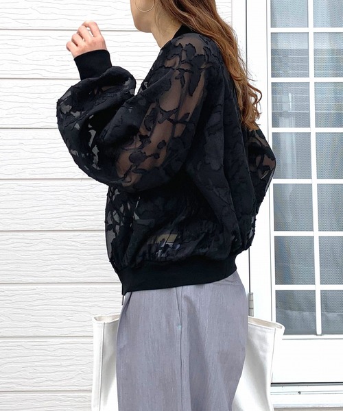 Q（キュー）の「ジャガードシアーブルゾン（ブルゾン・レディース・ブラック/アイボリー・MEDIUM）」の3枚目の写真