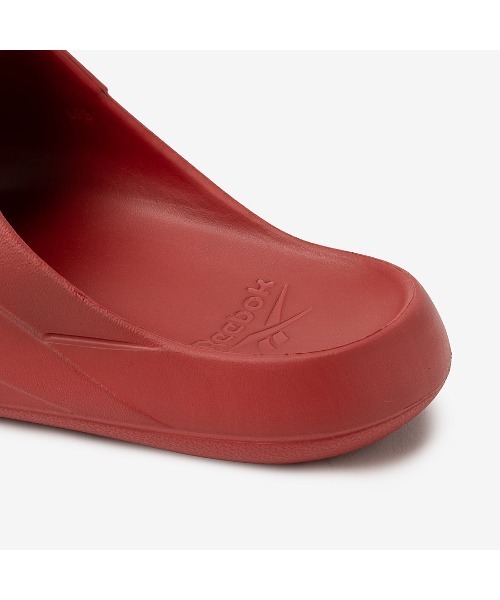Reebok(リーボック)の「クリーン スライド / CLEAN SLIDE(サンダル・メンズ・ホワイト/ブラック/ネイビー/ライトグレー/オフホワイト/ブラック×ホワイト/レッド・23.5cm/24.0cm/25.0cm/26.0cm/28.0cm/29.0cm/30.0cm/27.0cm)」の19枚目の写真