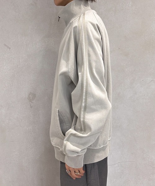 MUHET（ミュエータ）の「トラックジャケット（ジャージ・レディース・ライトグレー/ブラック/カーキ・MEDIUM/X-LARGE）」の9枚目の写真