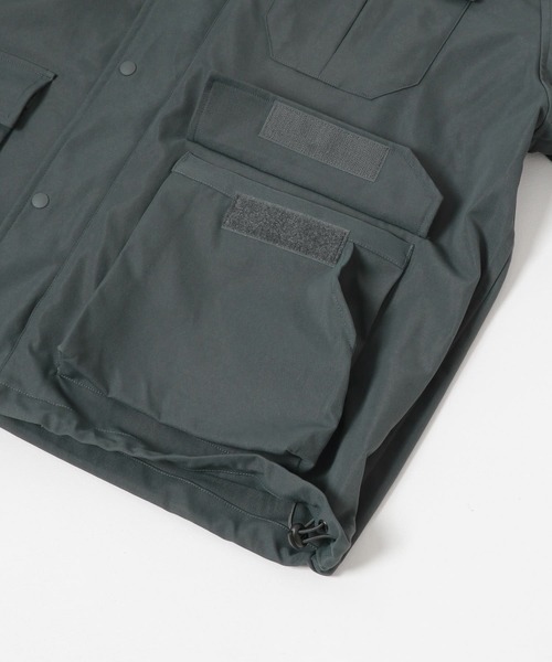 URBAN RESEARCH（アーバンリサーチ）の「『UR TECH POLIsh POLI』マウンテンパーカー（マウンテンパーカー・メンズ・グリーン系その他/アイボリー/ライトブルー・LARGE/MEDIUM）」の21枚目の写真