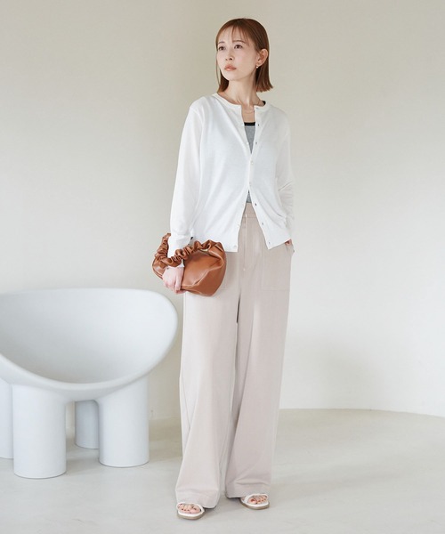 ROPE' PICNIC（ロペピクニック）の「クルーネックニットカーディガン/UVカット・吸水速乾・マシンウォッシャブル（カーディガン/ボレロ・レディース・ベージュ/オフホワイト/レッド/ブラック/ホワイト系その他5・40/38）」の10枚目の写真