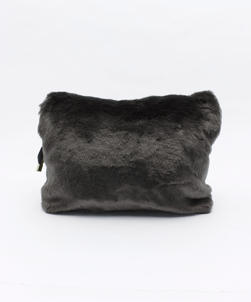 goocy（グーシー）の「ファーロールクラッチBag（クラッチバッグ・レディース・レッド/キャメル/チャコールグレー・FREE）」の8枚目の写真