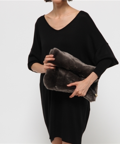 goocy（グーシー）の「ファーロールクラッチBag（クラッチバッグ・レディース・レッド/キャメル/チャコールグレー・FREE）」の6枚目の写真