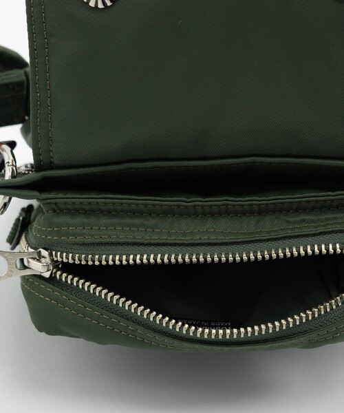 TOGA（トーガ）の「【TOGA×PORTER/トーガ×ポーター】Shoulder pouch PORTER SP/ショルダーバッグ ポータースペシャル（ショルダーバッグ・レディース・ブラック/グリーン・FREE）」の19枚目の写真